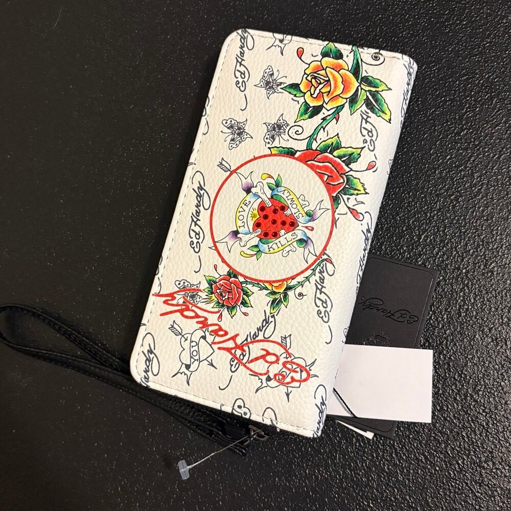 NWT Ed Hardy White "Love Kills Slowly" Tattoo Zip Around Wristlet Wallet